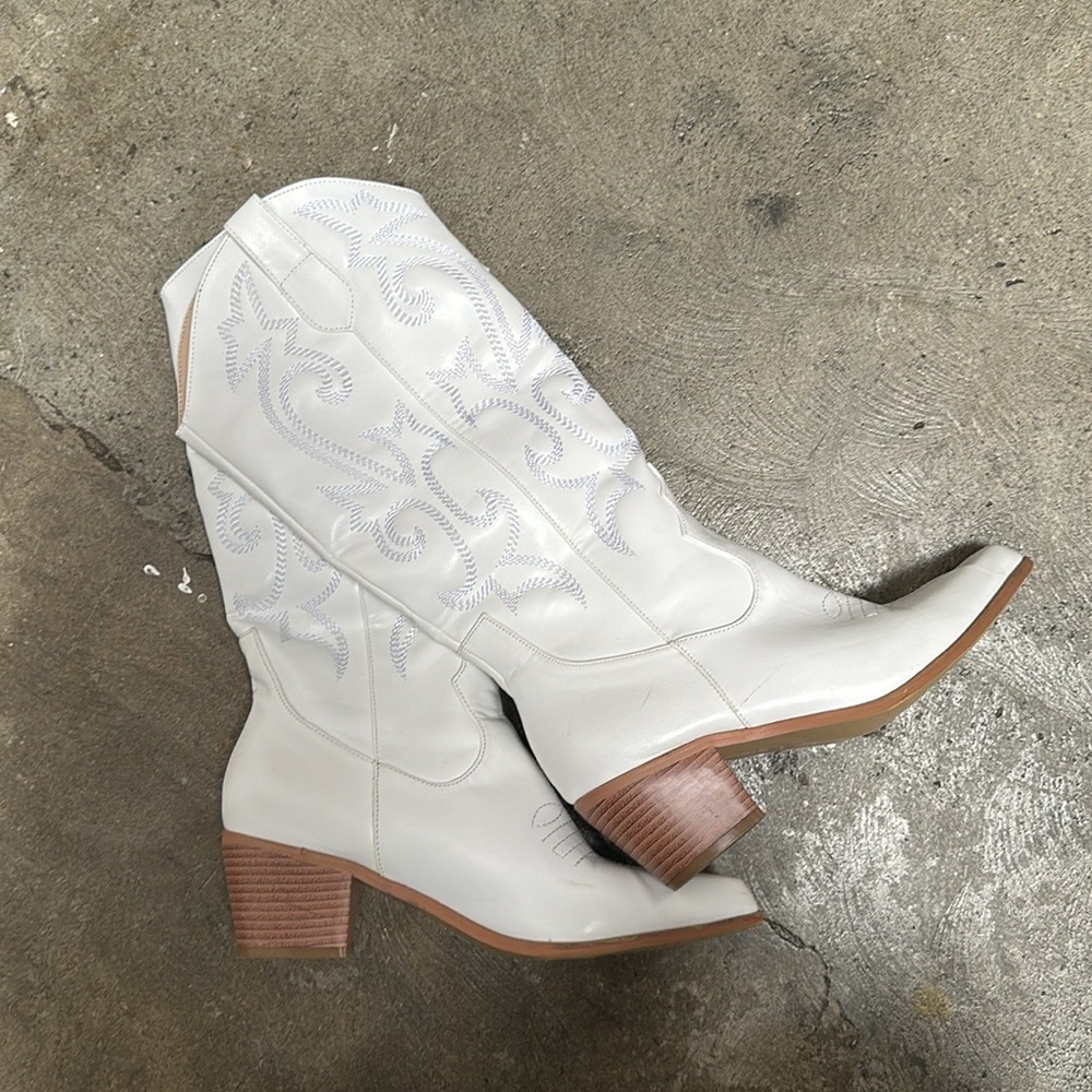 White cowboy boots